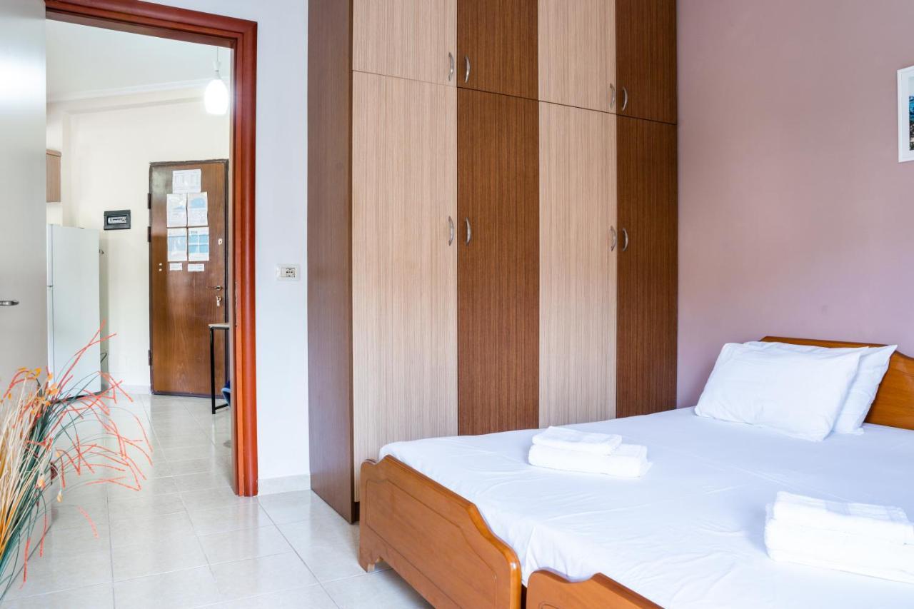 Work-Friendly Central Apartments, Sarandë Exterior foto